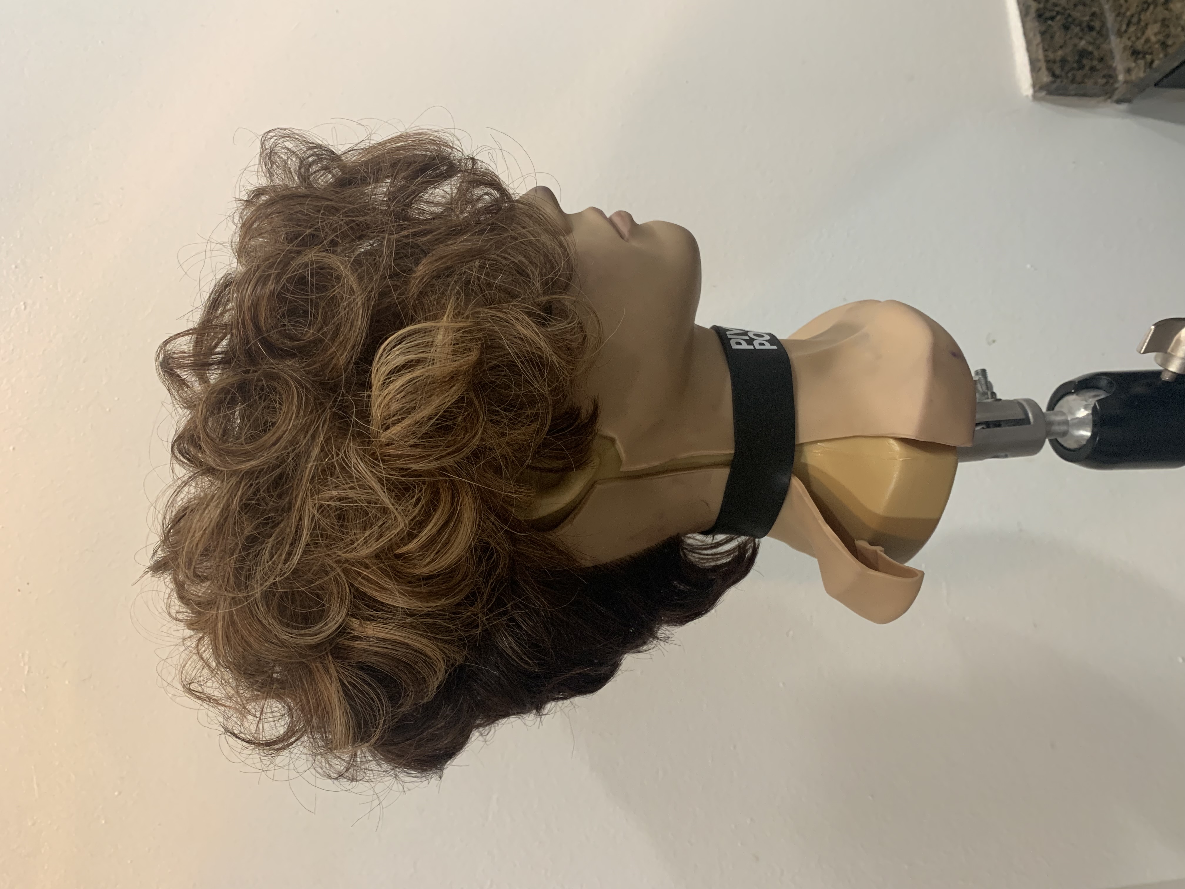 Pixie Cut + Curl